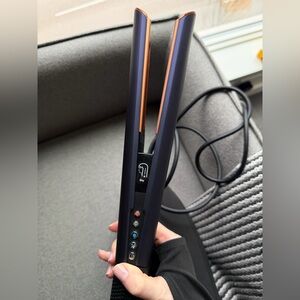 Dyson Airstrait Hair Straightener - Blue and Copper